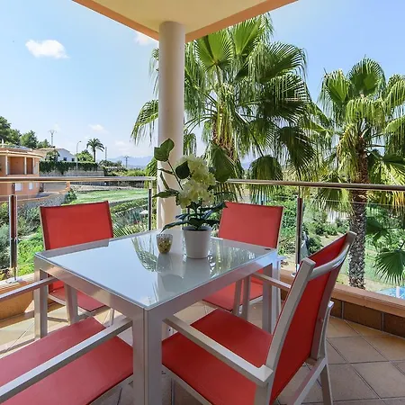 Apartamentos Benitachell בניטאצ'ל